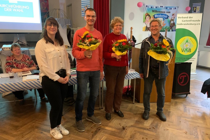 Vorstellung der Revisionskommission bei der Mitgliederversammlung 2025